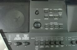 OPORTUNIDAD!!! Teclado Sensitivo Yamaha PSR-E453 Impecable estado + funda y fuente - Imagen 4
