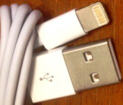 Cable Usb Macho a  Iphone 1m