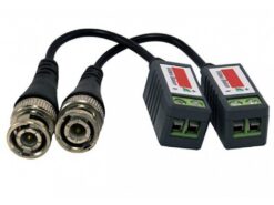Balun Para CCTV Saiwa-Ku SK -402 Video Utp Alta Potencia Para Cámaras De Seguridad