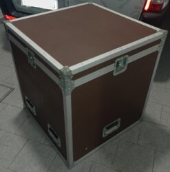 OPORTUNIDAD!!! Anvil Case Grande Como Para 2 Bafles De 15" 63x63x68cm Interno Marrón