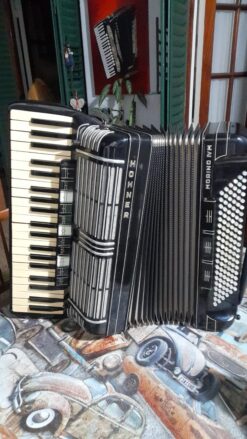 OPORTUNIDAD!!! Acordeón Hohner Morino IV M Impecable Alemán